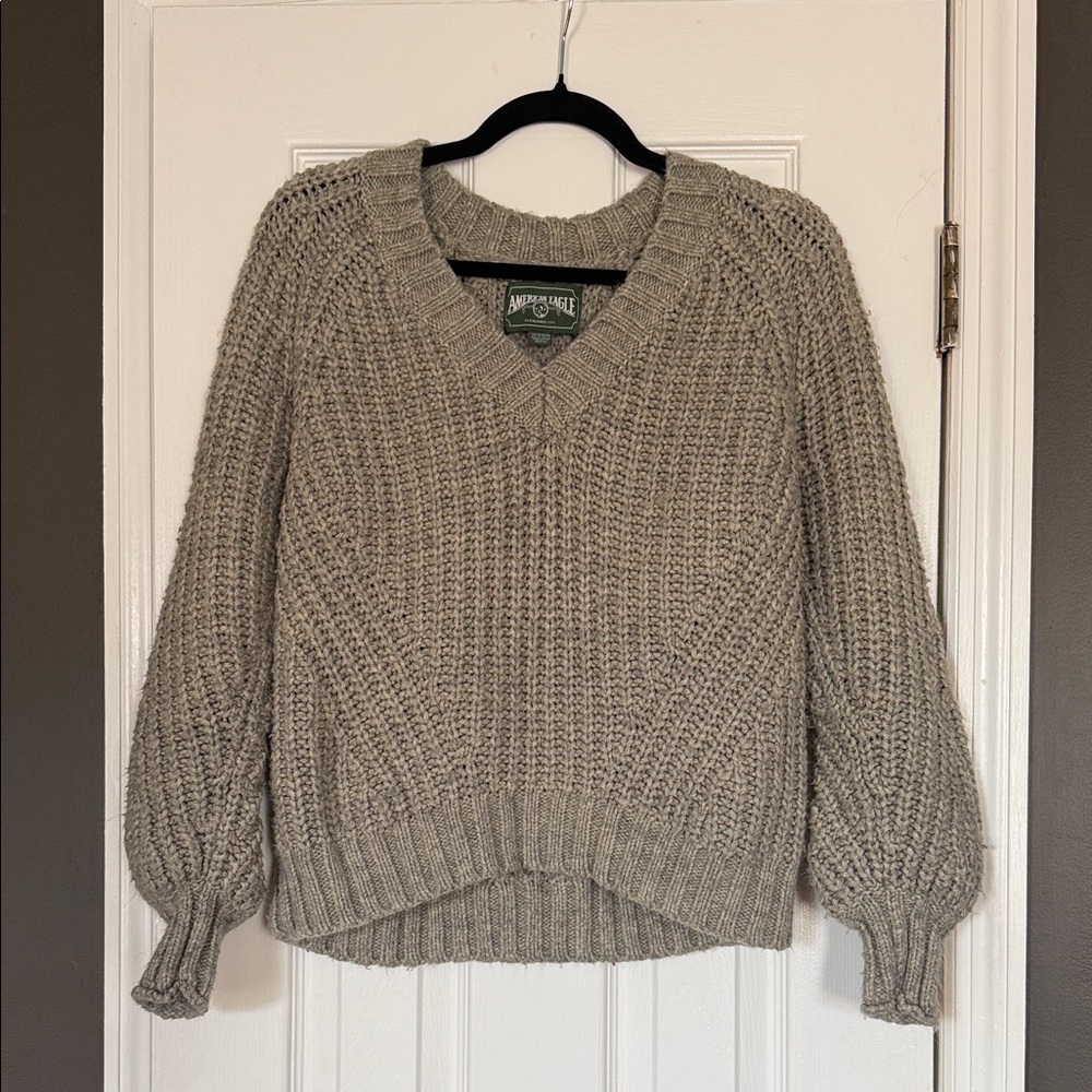 American Eagle Outfitters Knit V-Neck Sweater